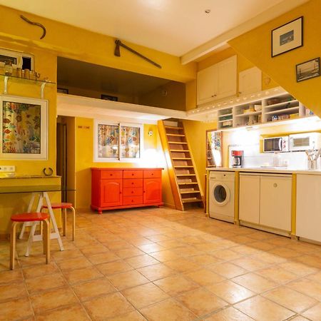 Dorm Hostel Camp Backpackers Marsilya Dış mekan fotoğraf